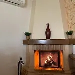 Monica אוריהואלה
